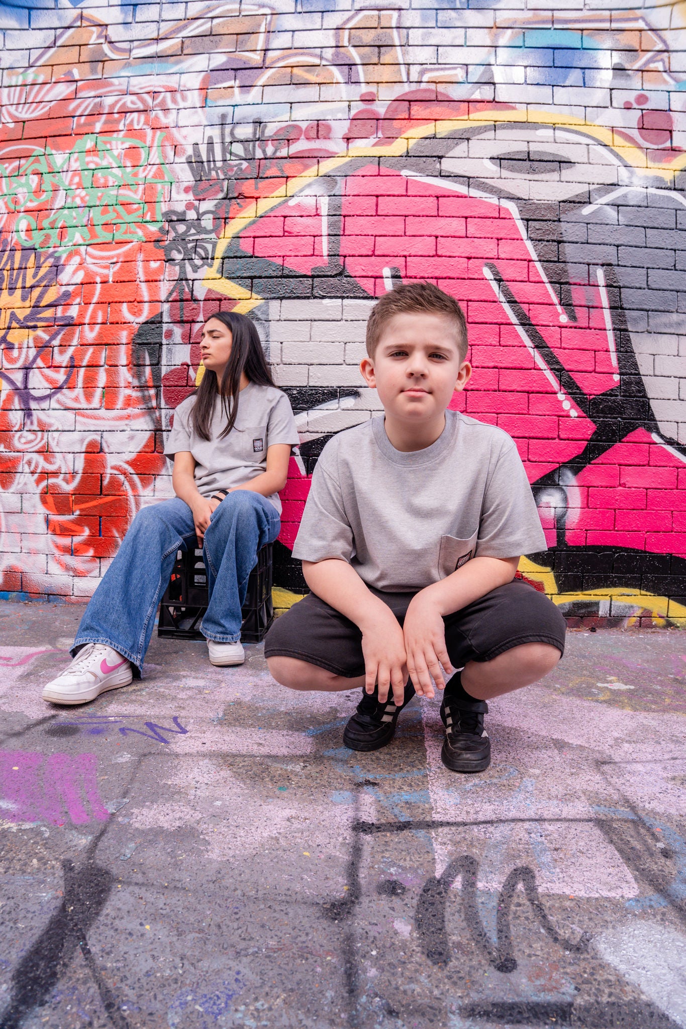 ROUD GLOBAL POCKET TEE — GREY MARLE